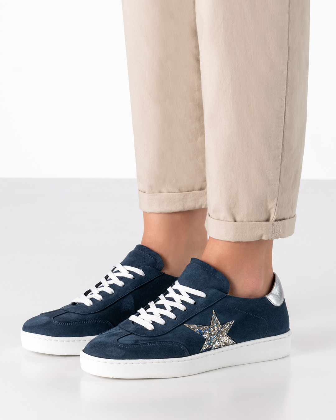 Werner Kern Zelda Velourleder / Brokat – blau / silber