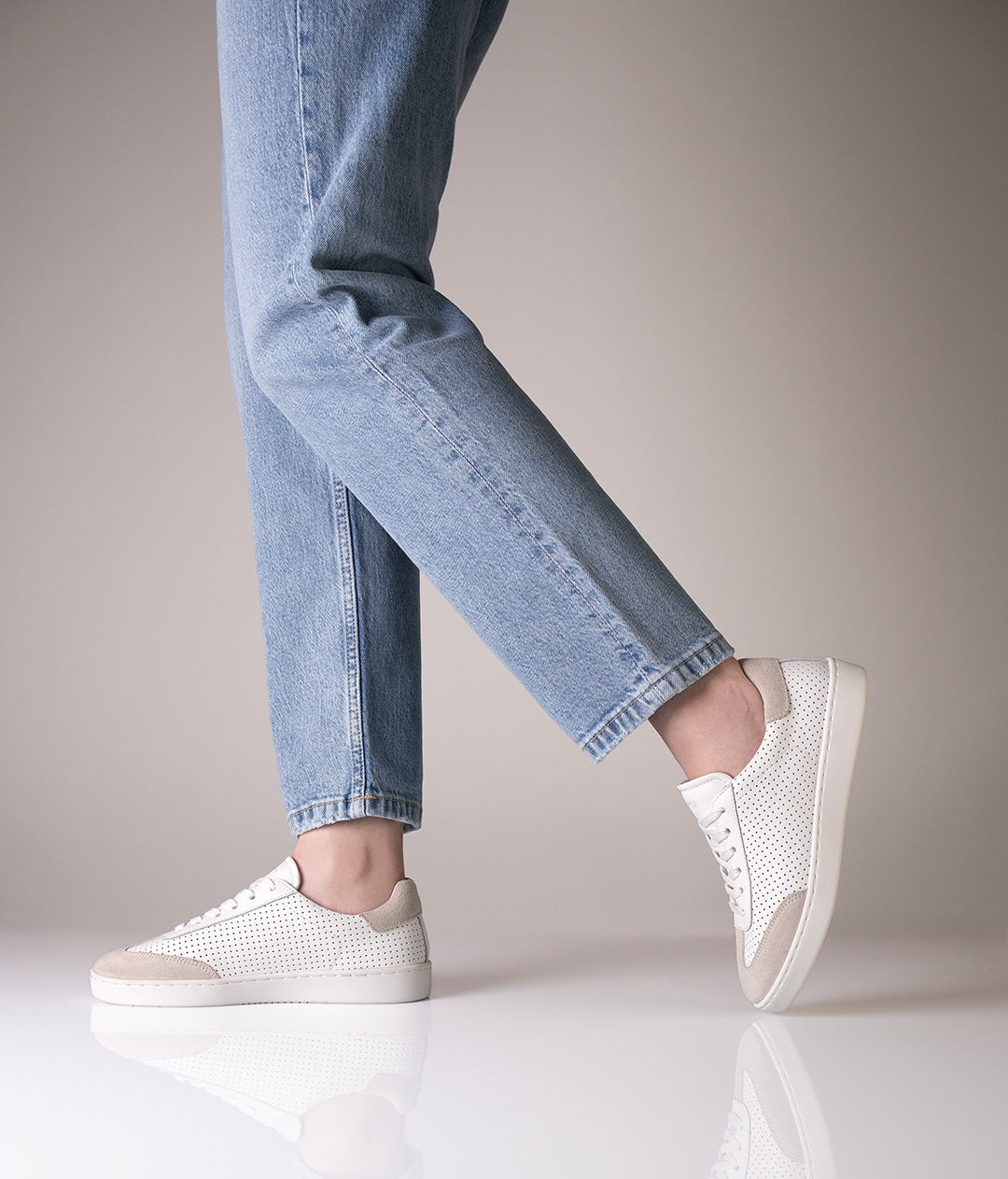 Suny by Anna Kern Sneaker 7020 Velourleder – beige / weiß