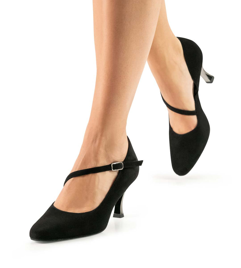 Werner Kern Sarah Samtziege – schwarz