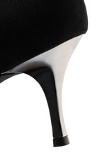 Werner Kern Sarah Samtziege – schwarz