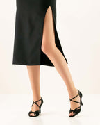 Nueva Epoca Shakira Samtziege  / Glanzvelour – schwarz